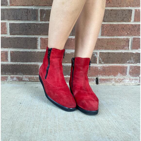 size 9 vintage 90s Red ZIPPERS suede leather PLATFORM CREEPERS ankle boots Italy - Picture 2 of 10